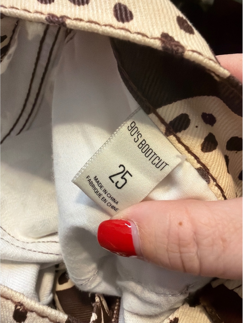 BDG 90's Bootcut Pants Size 25 Brown with White strawberry Pattern - Picture 4 of 4